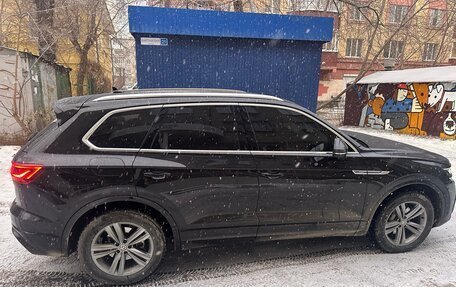 Volkswagen Touareg III, 2018 год, 5 090 000 рублей, 8 фотография