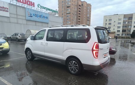 Hyundai Grand Starex Grand Starex I рестайлинг 2, 2020 год, 4 100 000 рублей, 15 фотография