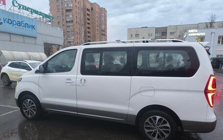 Hyundai Grand Starex Grand Starex I рестайлинг 2, 2020 год, 4 100 000 рублей, 13 фотография