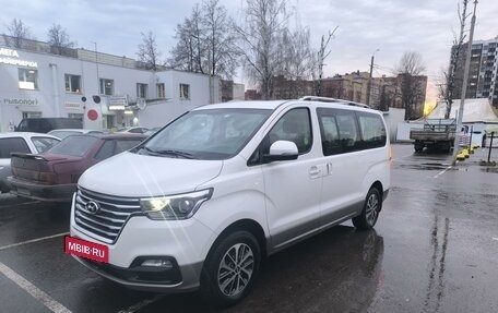 Hyundai Grand Starex Grand Starex I рестайлинг 2, 2020 год, 4 100 000 рублей, 14 фотография