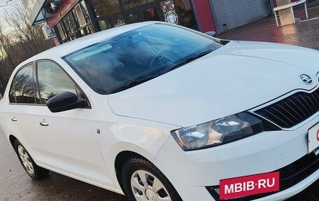 Skoda Rapid I, 2015 год, 870 000 рублей, 2 фотография