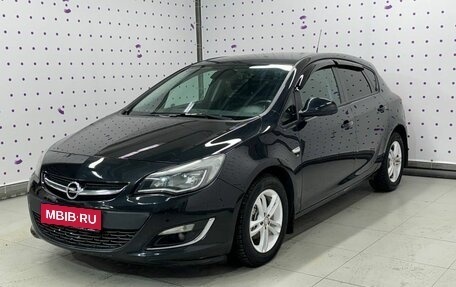 Opel Astra J, 2013 год, 940 000 рублей, 1 фотография