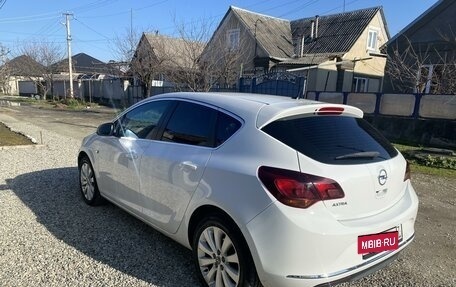 Opel Astra J, 2014 год, 1 290 000 рублей, 4 фотография