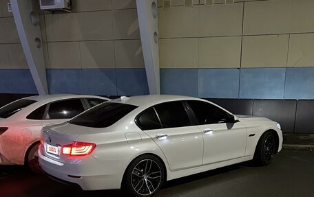 BMW 5 серия, 2014 год, 1 960 000 рублей, 2 фотография