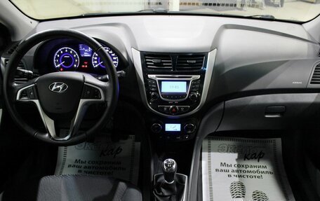 Hyundai Solaris II рестайлинг, 2012 год, 795 000 рублей, 10 фотография