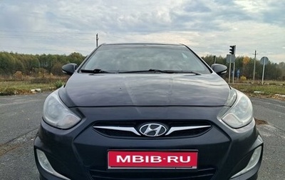 Hyundai Solaris II рестайлинг, 2011 год, 780 000 рублей, 1 фотография