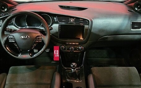 KIA cee'd GT II, 2014 год, 1 099 000 рублей, 9 фотография