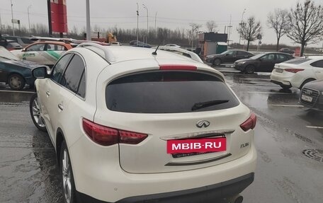 Infiniti FX II, 2012 год, 1 800 000 рублей, 3 фотография