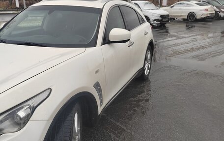 Infiniti FX II, 2012 год, 1 800 000 рублей, 13 фотография