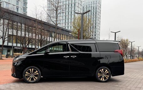 Toyota Alphard III, 2019 год, 5 530 000 рублей, 4 фотография