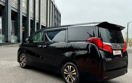 Toyota Alphard III, 2019 год, 5 530 000 рублей, 16 фотография