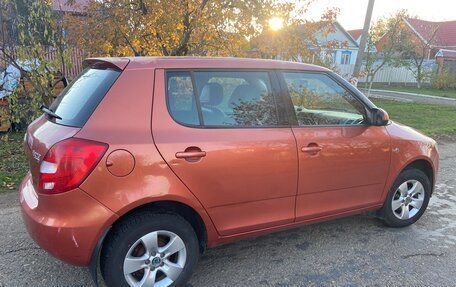 Skoda Fabia II, 2009 год, 480 000 рублей, 2 фотография