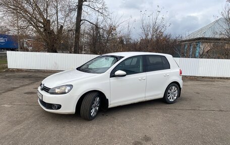 Volkswagen Golf VI, 2011 год, 900 000 рублей, 1 фотография