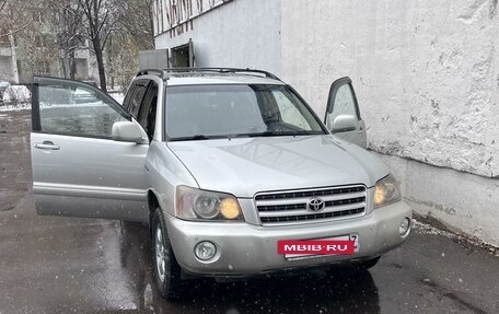 Toyota Highlander III, 2002 год, 1 140 000 рублей, 3 фотография