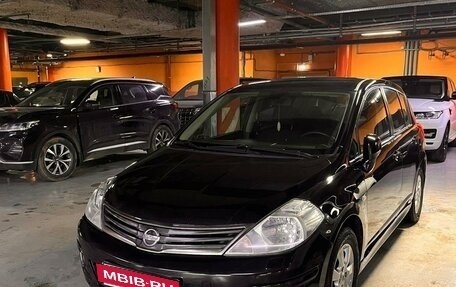 Nissan Tiida, 2010 год, 870 000 рублей, 4 фотография