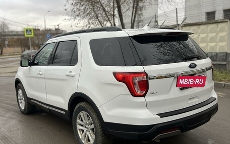 Ford Explorer VI, 2019 год, 2 900 000 рублей, 2 фотография