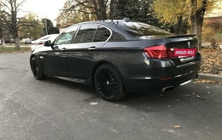 BMW 5 серия, 2010 год, 2 350 000 рублей, 2 фотография