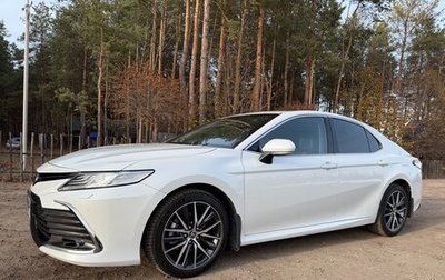 Toyota Camry, 2021 год, 3 900 000 рублей, 1 фотография