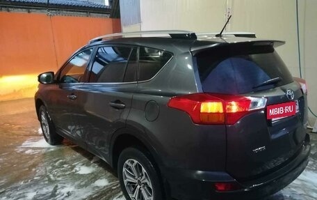 Toyota RAV4, 2013 год, 1 950 000 рублей, 7 фотография