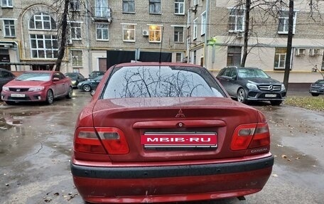 Mitsubishi Carisma I, 2001 год, 250 000 рублей, 10 фотография