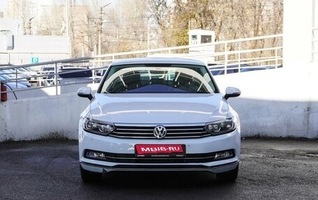 Volkswagen Passat B8 рестайлинг, 2016 год, 2 399 000 рублей, 3 фотография