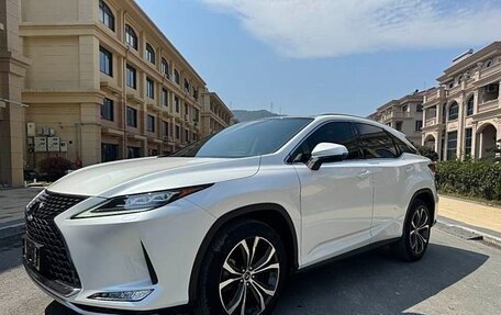 Lexus RX IV рестайлинг, 2021 год, 4 239 000 рублей, 4 фотография