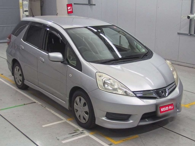 Honda Fit Shuttle I, 2013 год, 840 000 рублей, 1 фотография