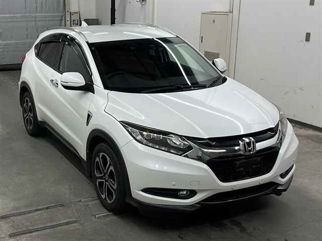 Honda Vezel, 2015 год, 1 580 000 рублей, 1 фотография