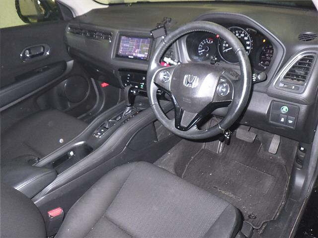 Honda Vezel, 2014 год, 1 460 000 рублей, 3 фотография