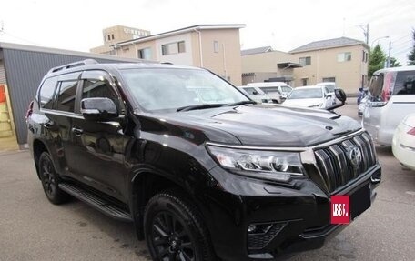 Toyota Land Cruiser Prado 150 рестайлинг 2, 2020 год, 3 304 000 рублей, 1 фотография