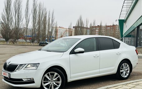 Skoda Octavia, 2017 год, 1 985 000 рублей, 2 фотография