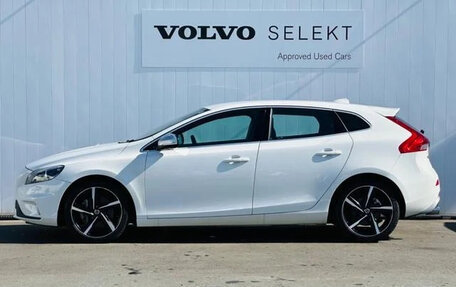 Volvo V40 II рестайлинг, 2015 год, 1 250 000 рублей, 6 фотография