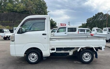 Daihatsu Hijet X, 2015 год, 748 000 рублей, 10 фотография