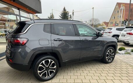 Jeep Compass II, 2022 год, 3 790 000 рублей, 8 фотография