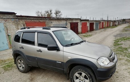 Chevrolet Niva I рестайлинг, 2012 год, 520 000 рублей, 5 фотография