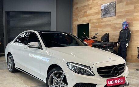 Mercedes-Benz C-Класс, 2017 год, 3 150 000 рублей, 3 фотография