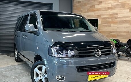 Volkswagen Transporter T5 рестайлинг, 2014 год, 2 400 000 рублей, 4 фотография