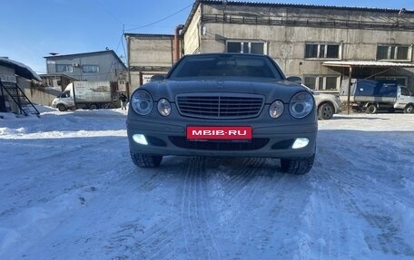 Mercedes-Benz E-Класс, 2002 год, 800 000 рублей, 1 фотография