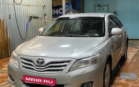 Toyota Camry, 2009 год, 900 000 рублей, 2 фотография