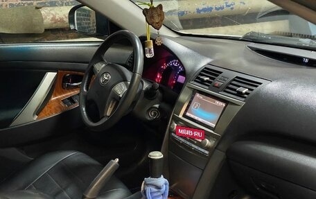 Toyota Camry, 2009 год, 900 000 рублей, 3 фотография