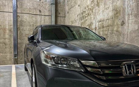 Honda Accord IX рестайлинг, 2014 год, 2 099 000 рублей, 11 фотография