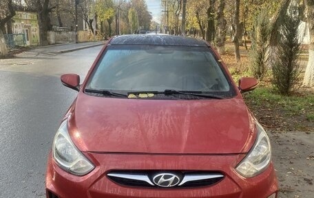 Hyundai Solaris II рестайлинг, 2012 год, 630 000 рублей, 6 фотография