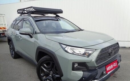 Toyota RAV4, 2022 год, 4 350 000 рублей, 3 фотография