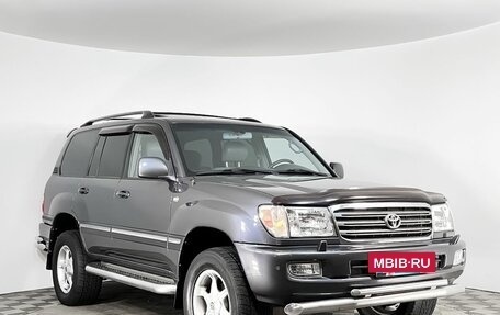 Toyota Land Cruiser 100 рестайлинг 2, 2005 год, 1 999 000 рублей, 3 фотография