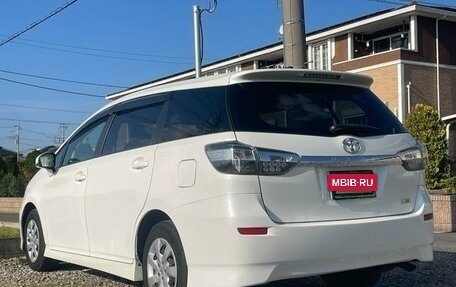 Toyota Wish II, 2017 год, 1 240 000 рублей, 6 фотография