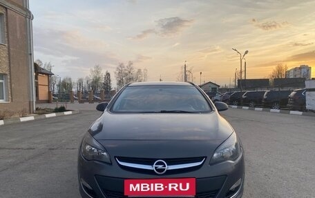 Opel Astra J, 2013 год, 890 000 рублей, 7 фотография