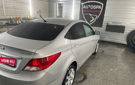 Hyundai Solaris II рестайлинг, 2012 год, 730 000 рублей, 4 фотография