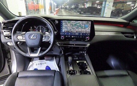 Lexus RX IV рестайлинг, 2023 год, 9 650 000 рублей, 10 фотография