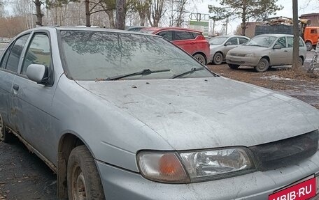 Nissan Pulsar IV, 2000 год, 75 000 рублей, 2 фотография