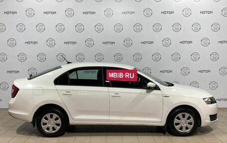 Skoda Rapid I, 2018 год, 1 350 000 рублей, 9 фотография